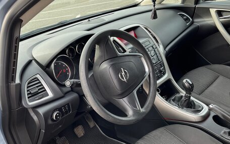 Opel Astra J, 2011 год, 595 000 рублей, 8 фотография