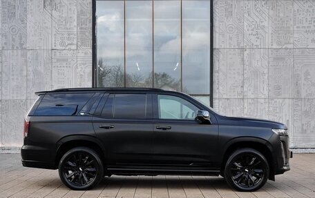 Cadillac Escalade V, 2022 год, 11 999 000 рублей, 5 фотография