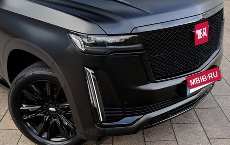 Cadillac Escalade V, 2022 год, 11 999 000 рублей, 31 фотография
