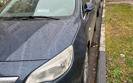 Opel Astra J, 2011 год, 650 000 рублей, 3 фотография