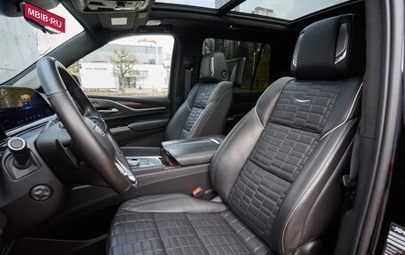 Cadillac Escalade V, 2022 год, 11 999 000 рублей, 32 фотография