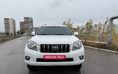 Toyota Land Cruiser Prado 150 рестайлинг 2, 2013 год, 2 549 000 рублей, 2 фотография