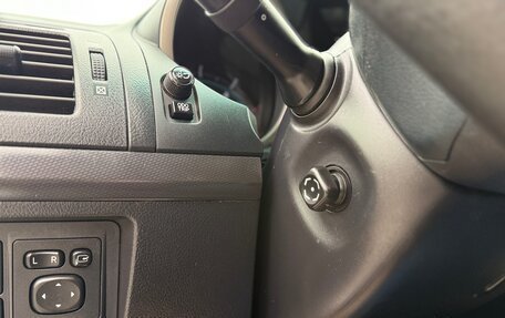 Toyota Land Cruiser Prado 150 рестайлинг 2, 2013 год, 2 549 000 рублей, 19 фотография