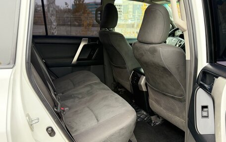 Toyota Land Cruiser Prado 150 рестайлинг 2, 2013 год, 2 549 000 рублей, 29 фотография