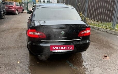 Skoda Superb III рестайлинг, 2012 год, 1 050 000 рублей, 9 фотография