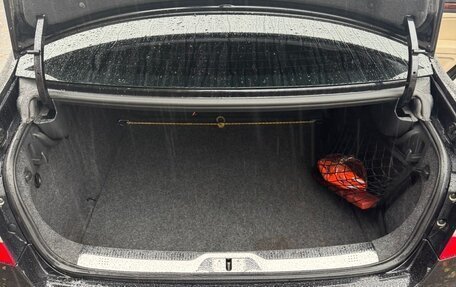 Skoda Superb III рестайлинг, 2012 год, 1 050 000 рублей, 21 фотография