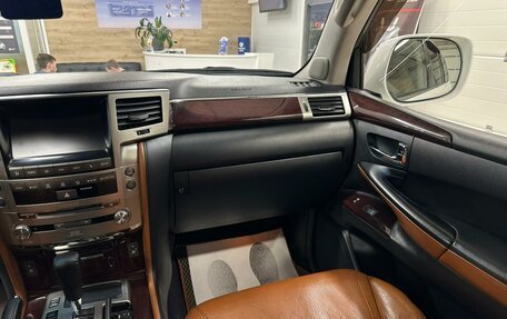 Lexus LX III, 2012 год, 3 999 900 рублей, 15 фотография