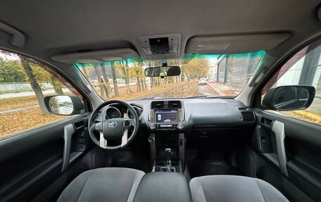 Toyota Land Cruiser Prado 150 рестайлинг 2, 2009 год, 2 300 000 рублей, 5 фотография