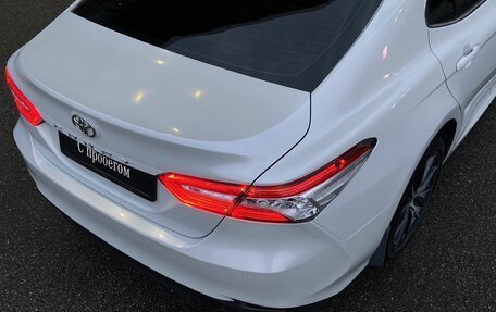 Toyota Camry, 2021 год, 3 490 000 рублей, 12 фотография