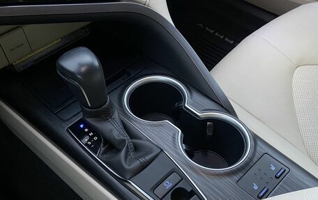 Toyota Camry, 2021 год, 3 490 000 рублей, 26 фотография