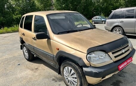 Chevrolet Niva I рестайлинг, 2004 год, 240 000 рублей, 2 фотография