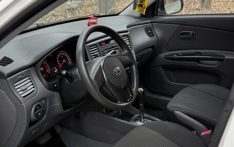 KIA Rio II, 2011 год, 730 000 рублей, 13 фотография