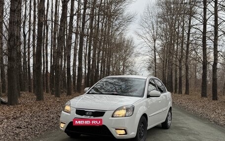 KIA Rio II, 2011 год, 730 000 рублей, 4 фотография