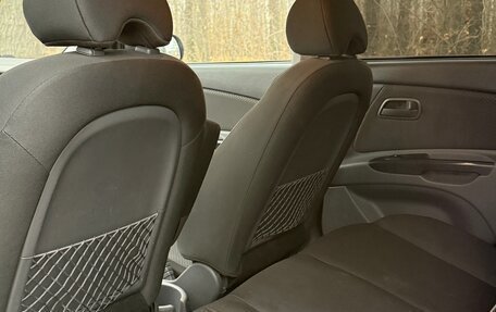 KIA Rio II, 2011 год, 730 000 рублей, 22 фотография