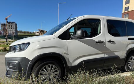 Peugeot Rifter I, 2019 год, 1 740 000 рублей, 4 фотография