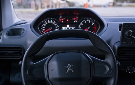 Peugeot Rifter I, 2019 год, 1 740 000 рублей, 19 фотография