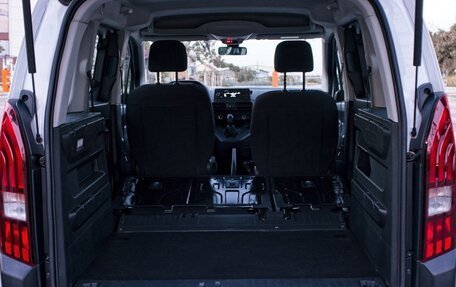 Peugeot Rifter I, 2019 год, 1 740 000 рублей, 14 фотография