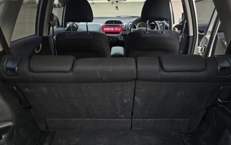 Honda Fit III, 2010 год, 830 000 рублей, 9 фотография