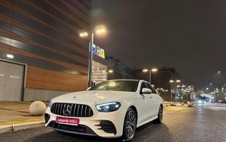 Mercedes-Benz E-Класс, 2020 год, 3 900 000 рублей, 1 фотография