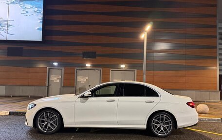 Mercedes-Benz E-Класс, 2020 год, 3 900 000 рублей, 9 фотография