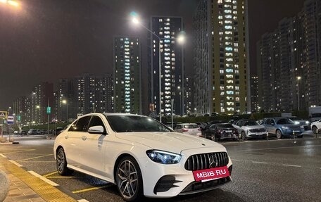 Mercedes-Benz E-Класс, 2020 год, 3 900 000 рублей, 3 фотография