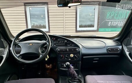 Chevrolet Niva I рестайлинг, 2007 год, 299 999 рублей, 11 фотография