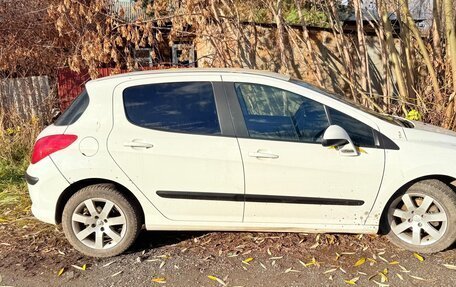 Peugeot 308 II, 2010 год, 240 000 рублей, 2 фотография