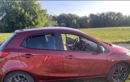 Mazda 2 III, 2013 год, 890 000 рублей, 7 фотография