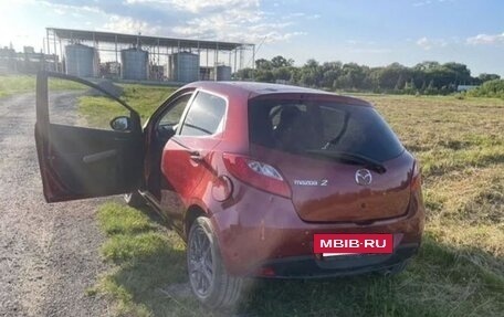 Mazda 2 III, 2013 год, 890 000 рублей, 6 фотография