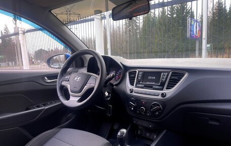 Hyundai Solaris II рестайлинг, 2019 год, 1 199 000 рублей, 9 фотография