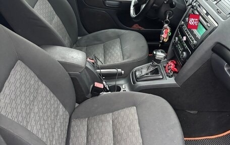 Skoda Octavia, 2011 год, 850 000 рублей, 11 фотография