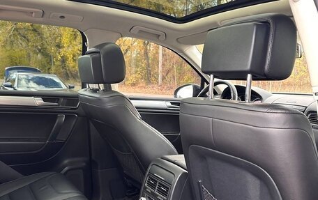 Volkswagen Touareg III, 2015 год, 3 600 000 рублей, 8 фотография