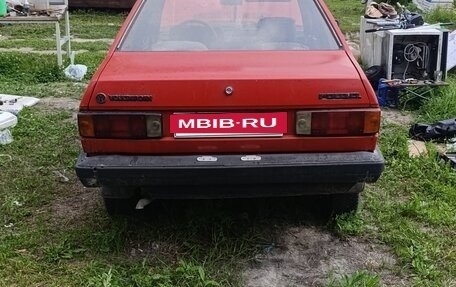 Volkswagen Polo III рестайлинг, 1987 год, 100 000 рублей, 9 фотография