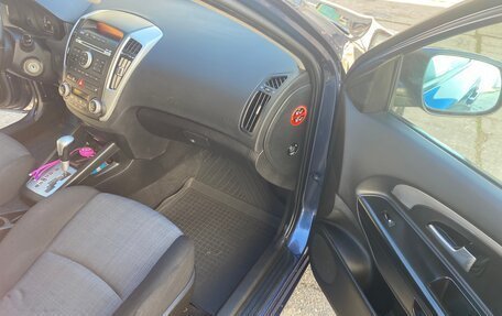 KIA cee'd I рестайлинг, 2010 год, 765 000 рублей, 9 фотография