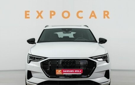 Audi e-tron I, 2020 год, 4 749 000 рублей, 2 фотография