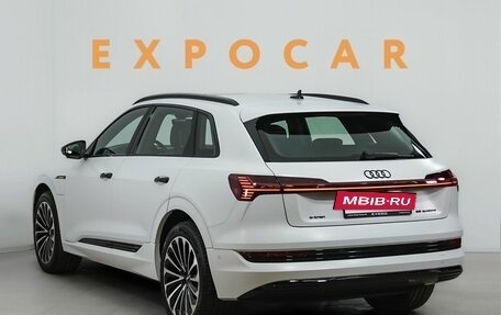 Audi e-tron I, 2020 год, 4 749 000 рублей, 7 фотография