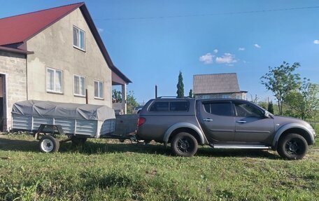 Mitsubishi L200 IV рестайлинг, 2014 год, 1 500 000 рублей, 3 фотография