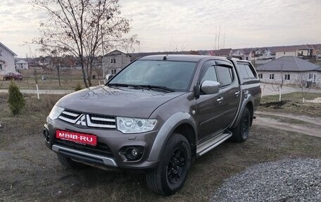 Mitsubishi L200 IV рестайлинг, 2014 год, 1 500 000 рублей, 2 фотография