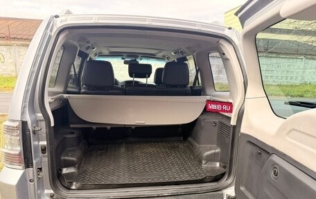 Mitsubishi Pajero IV, 2011 год, 2 370 000 рублей, 7 фотография