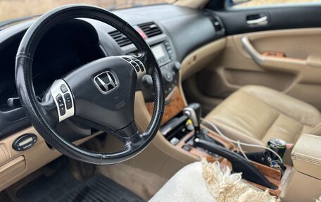 Honda Accord VII рестайлинг, 2003 год, 845 000 рублей, 36 фотография