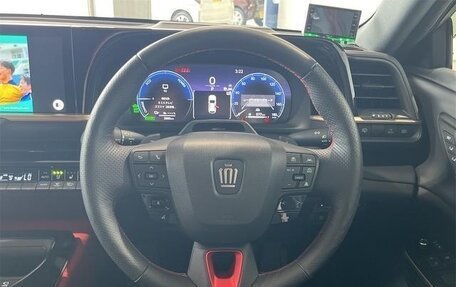 Toyota Crown, 2025 год, 4 852 000 рублей, 9 фотография