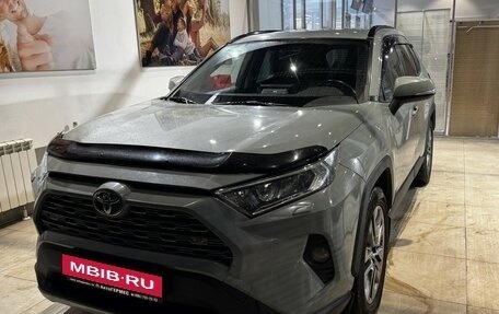Toyota RAV4, 2020 год, 3 188 000 рублей, 1 фотография