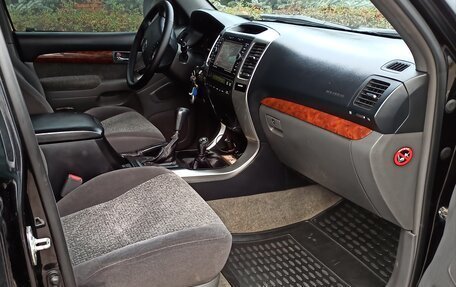 Toyota Land Cruiser Prado 120 рестайлинг, 2008 год, 1 989 000 рублей, 5 фотография