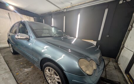 Mercedes-Benz C-Класс, 2001 год, 350 000 рублей, 2 фотография