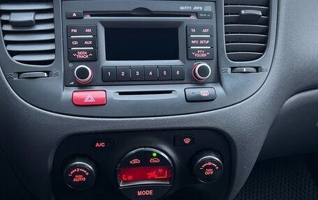 KIA Rio II, 2011 год, 680 000 рублей, 6 фотография