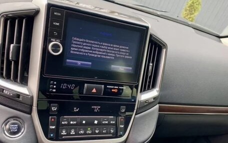 Toyota Land Cruiser 200, 2016 год, 7 990 000 рублей, 26 фотография