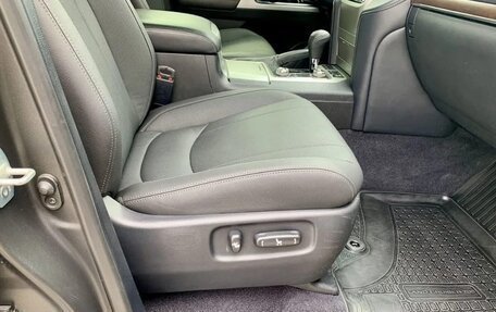 Toyota Land Cruiser 200, 2016 год, 7 990 000 рублей, 22 фотография