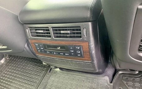 Toyota Land Cruiser 200, 2016 год, 7 990 000 рублей, 24 фотография