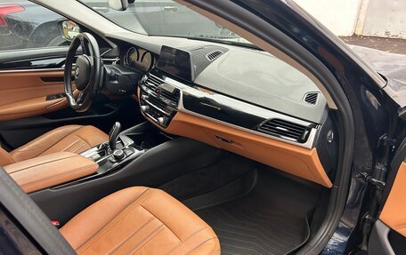 BMW 5 серия, 2020 год, 2 130 000 рублей, 13 фотография