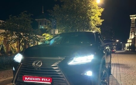 Lexus RX IV рестайлинг, 2016 год, 3 780 000 рублей, 15 фотография